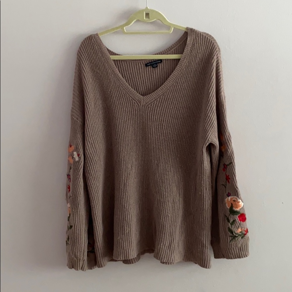 American eagle embroidered sweater